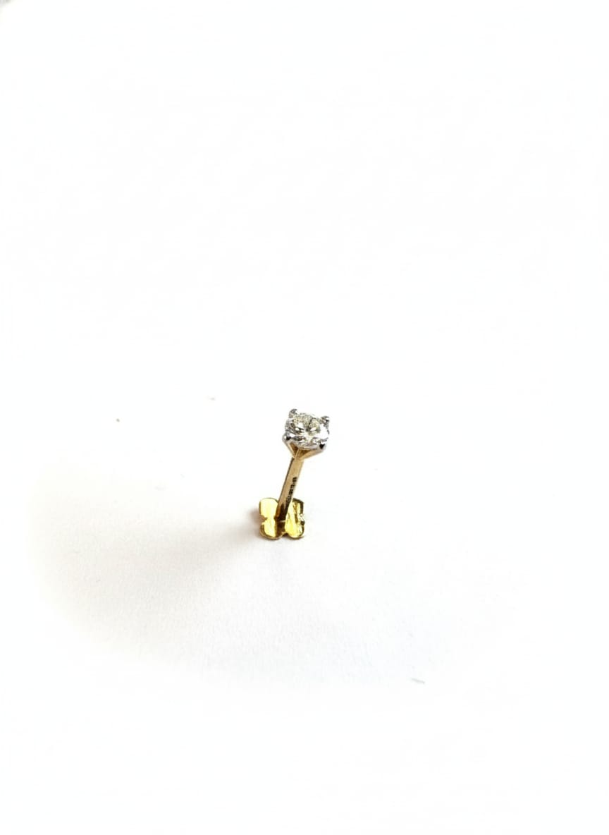 Elegant Diamond Nose Pin
