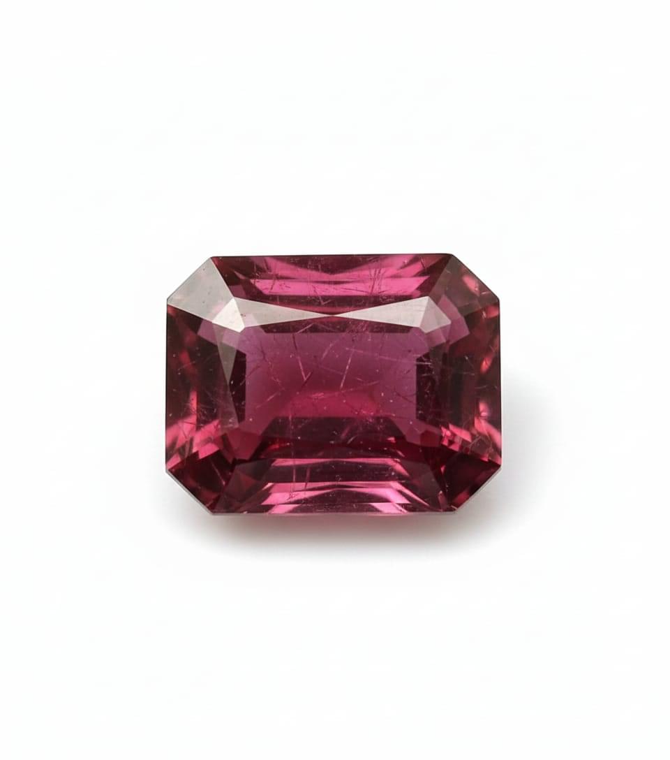 Natural Ruby (Manek)